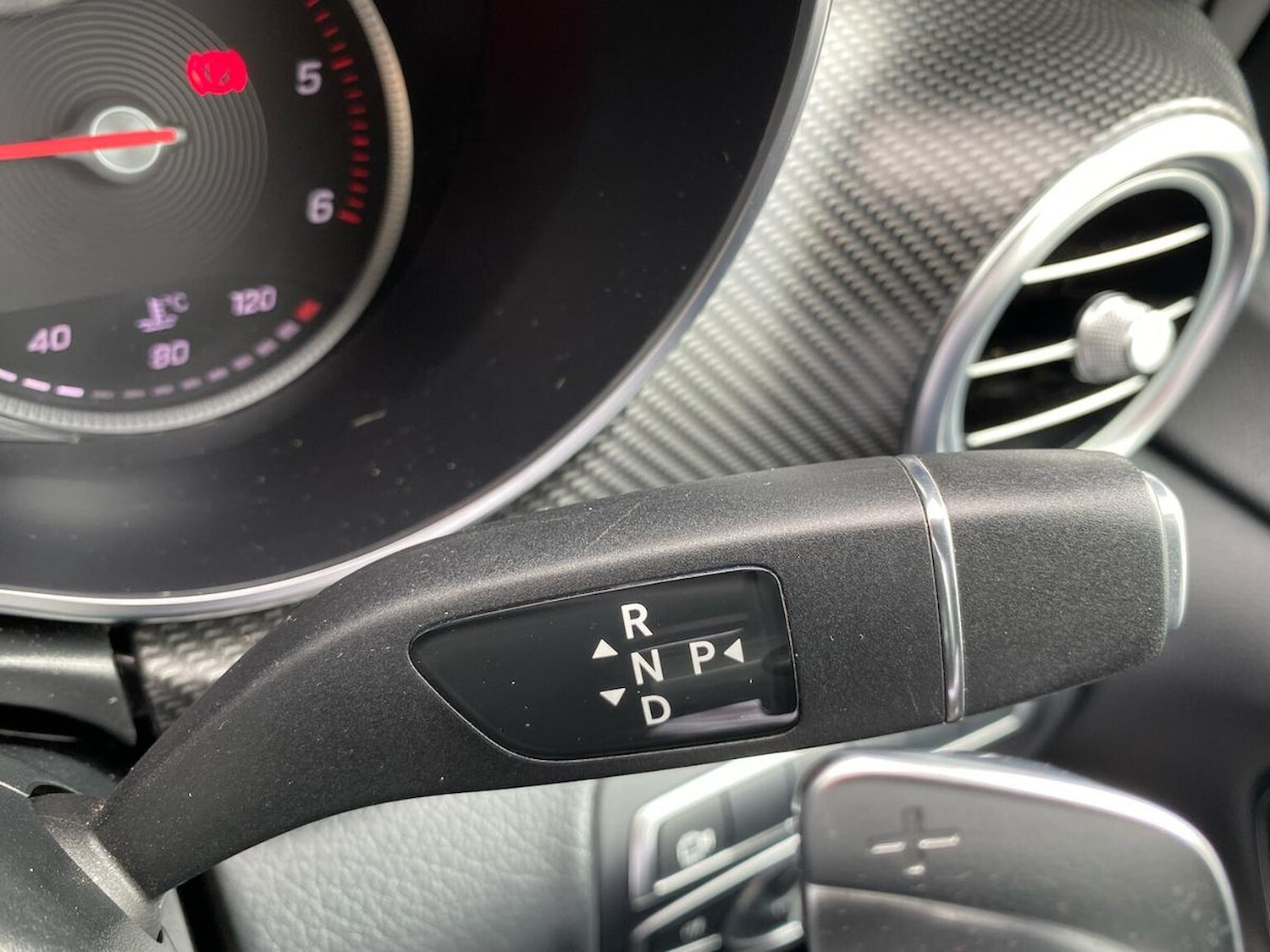 Used Mercedes-Benz V-Class 2019 for sale - 76412450: Photo 29