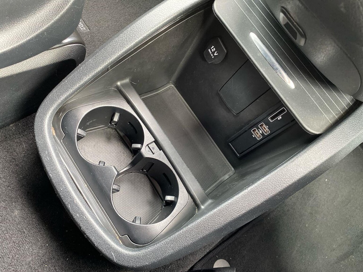 Used Mercedes-Benz V-Class 2019 for sale - 76412450: Photo 32