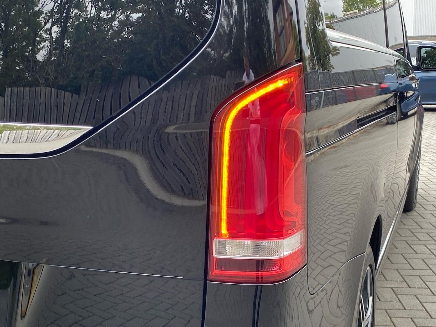 Used Mercedes-Benz V-Class 2019 for sale - 76412450: Photo 35