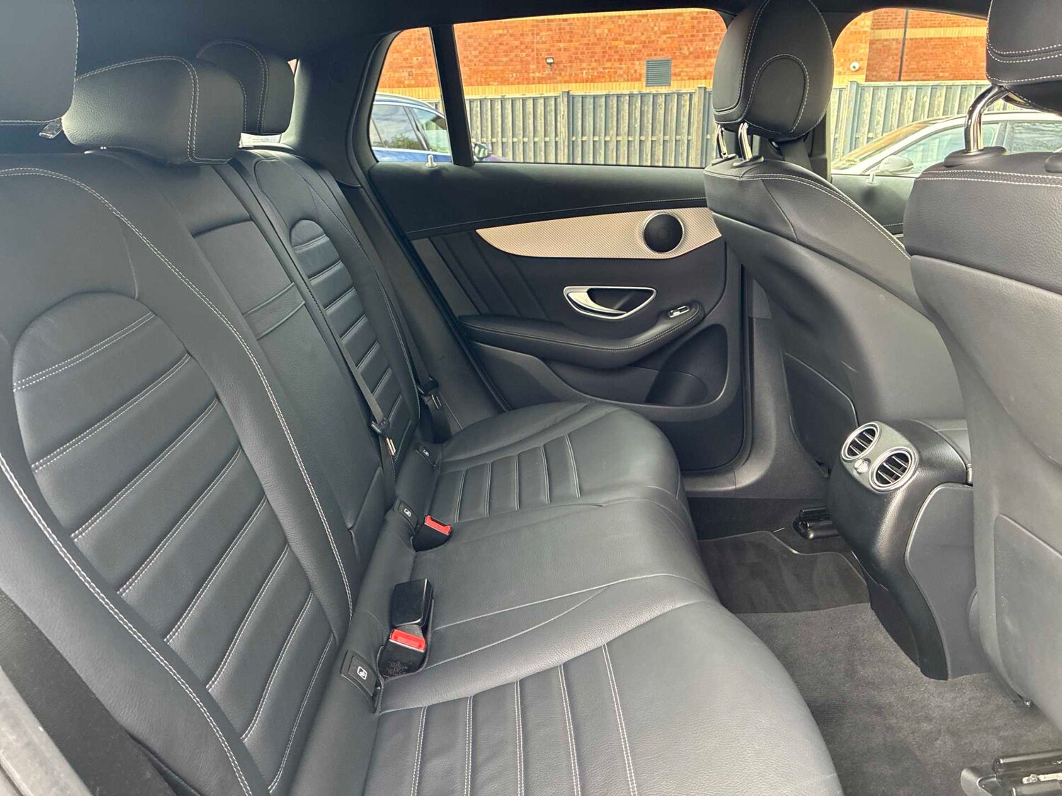 Used Mercedes-Benz EQC 2022 for sale - 78191679: Photo 16