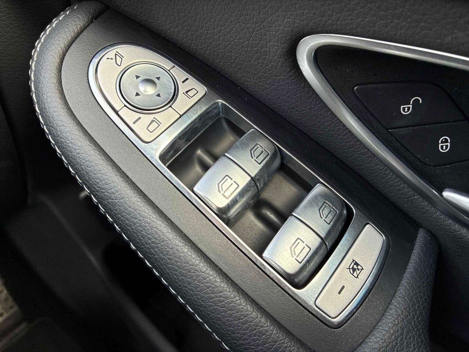 Used Mercedes-Benz EQC 2022 for sale - 78191679: Photo 21