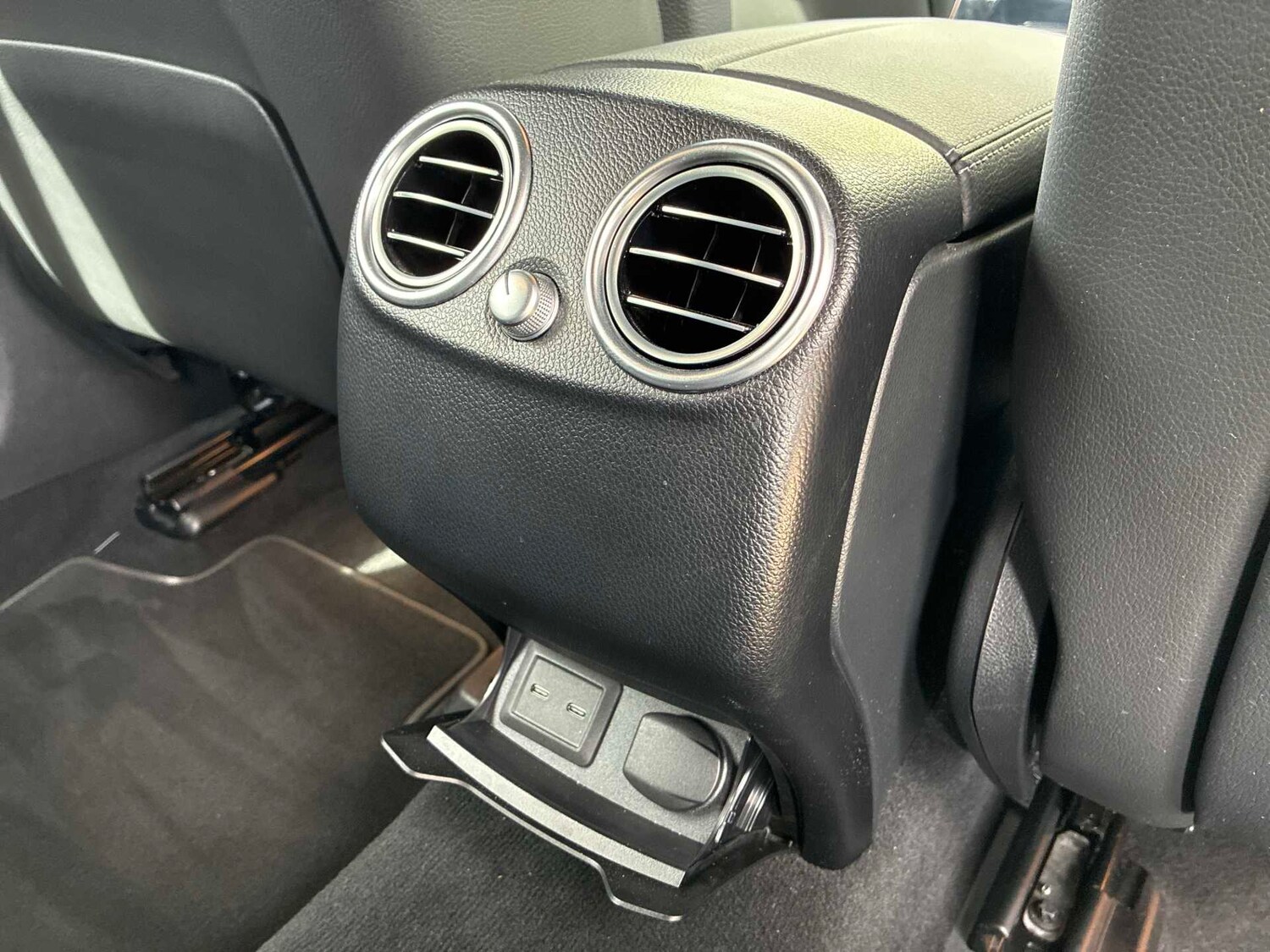 Used Mercedes-Benz EQC 2022 for sale - 78191679: Photo 49