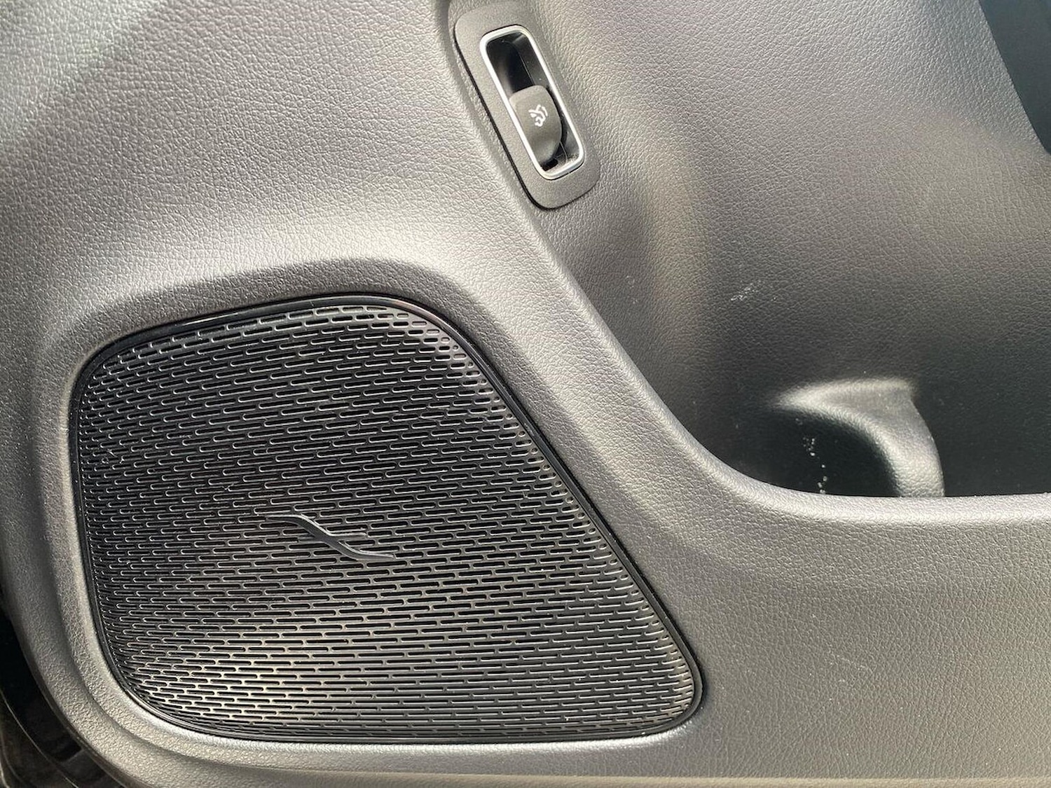 Used Mercedes-Benz CLA 2020 for sale - 76077749: Photo 31