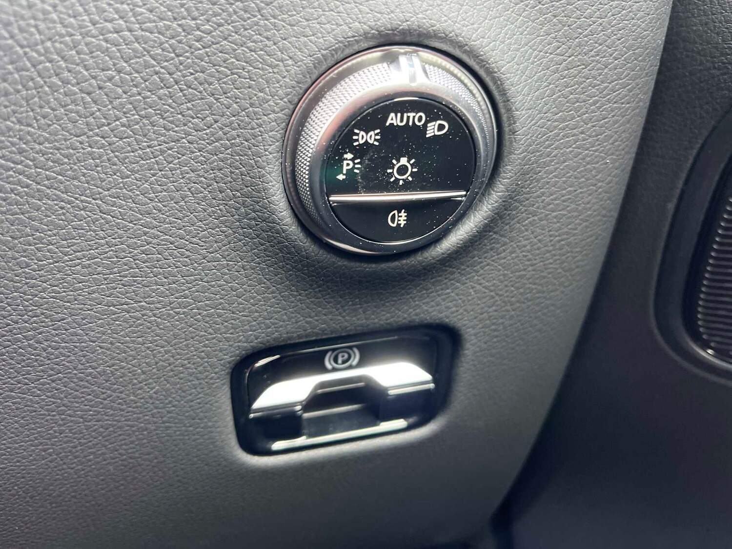 Used Mercedes-Benz GLC 2025 for sale - 78196205: Photo 43