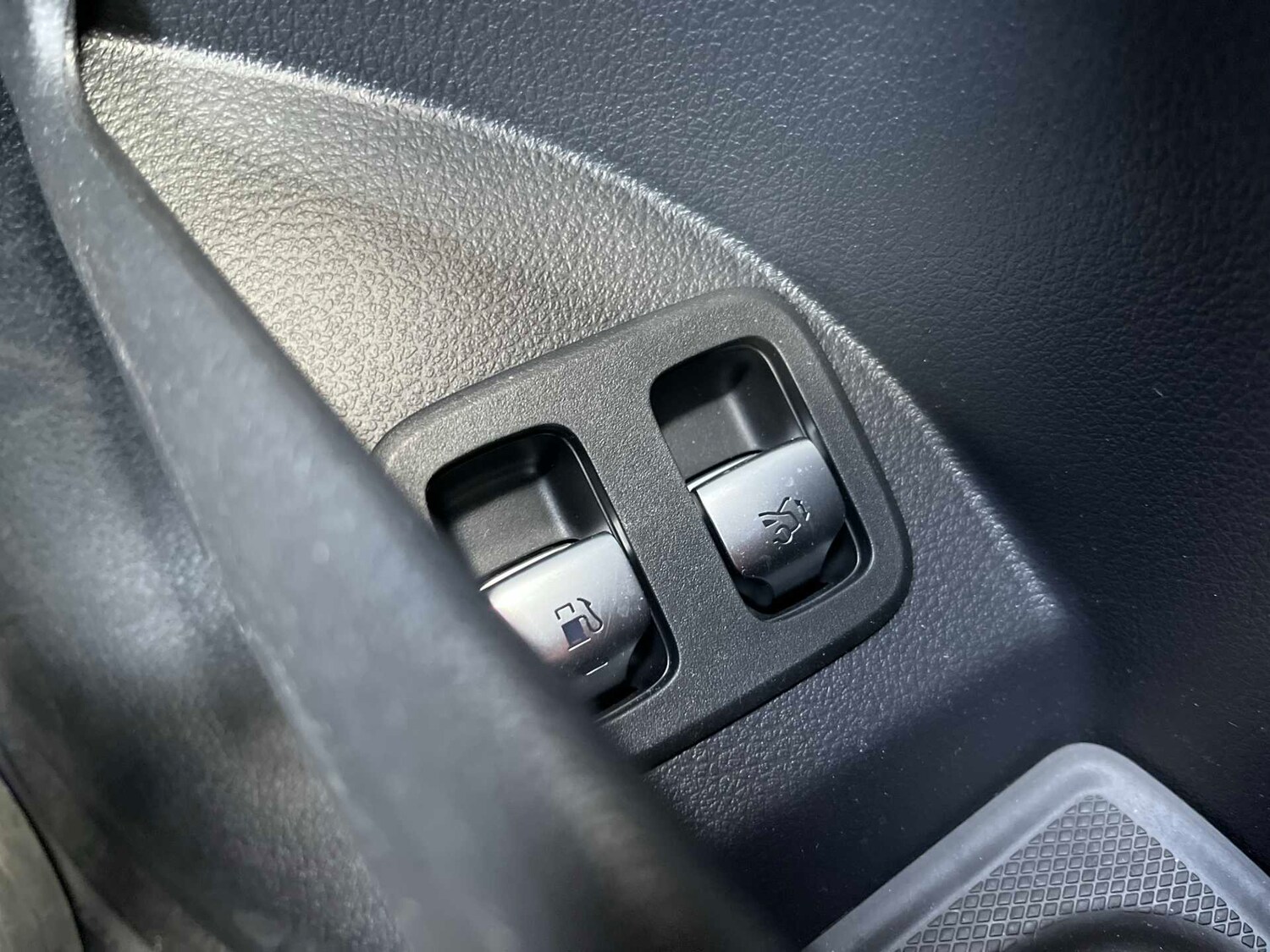 Used Mercedes-Benz GLC 2025 for sale - 78196205: Photo 45