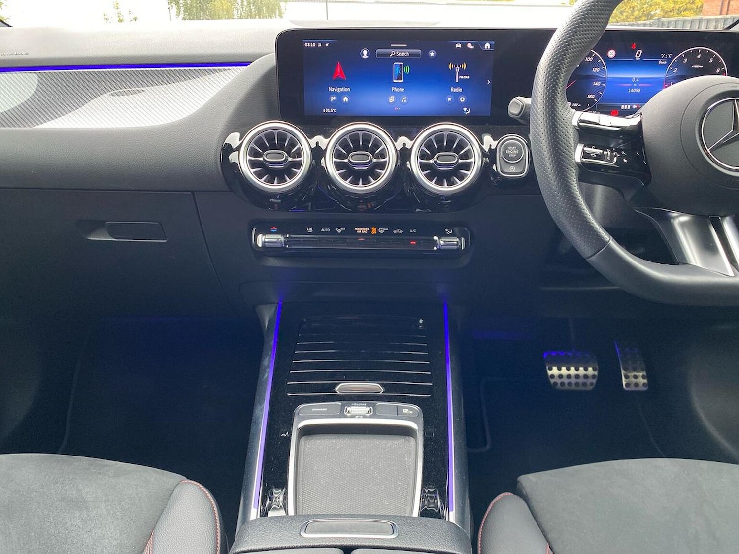 Used Mercedes-Benz GLA 2024 for sale - 76268279: Photo 13