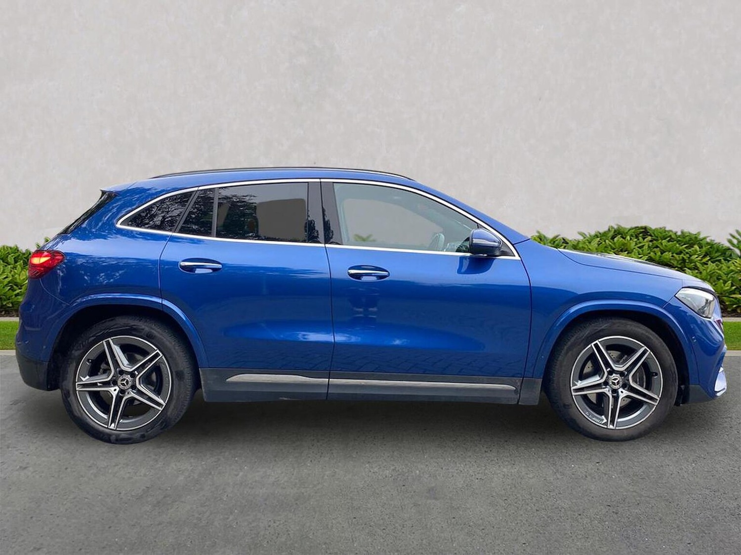 Used Mercedes-Benz GLA 2024 for sale - 76268279: Photo 3