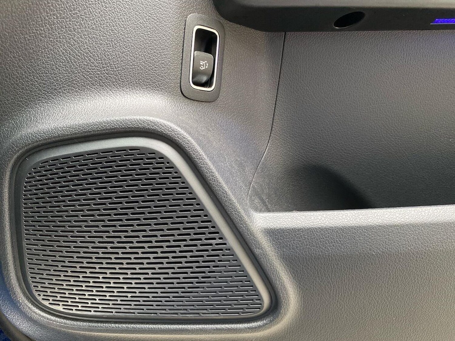 Used Mercedes-Benz GLA 2024 for sale - 76268279: Photo 31