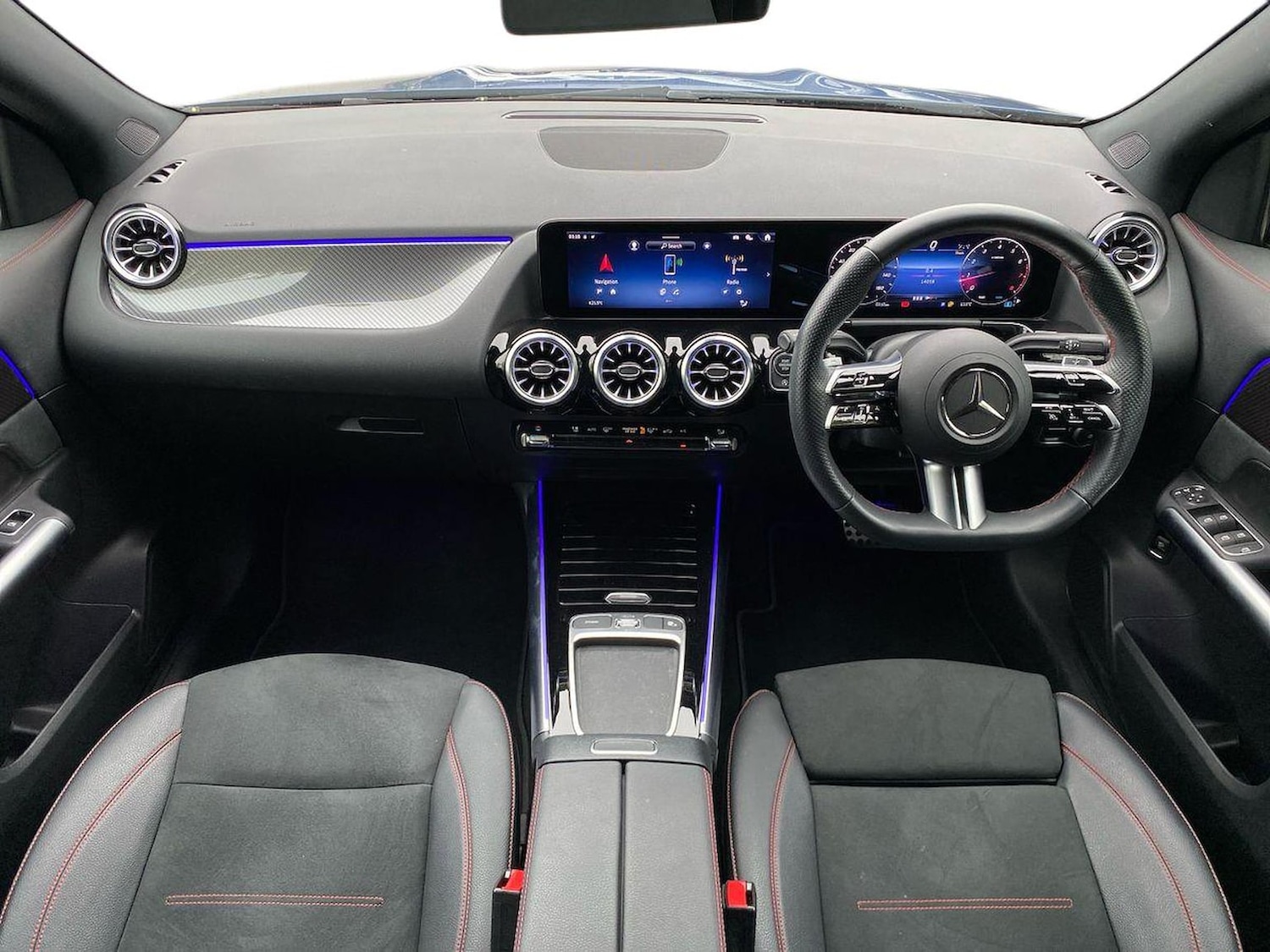 Used Mercedes-Benz GLA 2024 for sale - 76268279: Photo 8