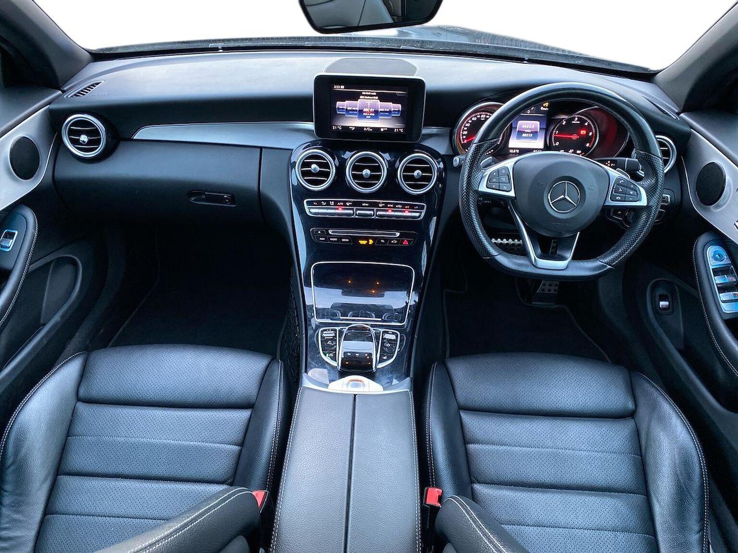 Used Mercedes-Benz C Class 2017 for sale - 76741113: Photo 8