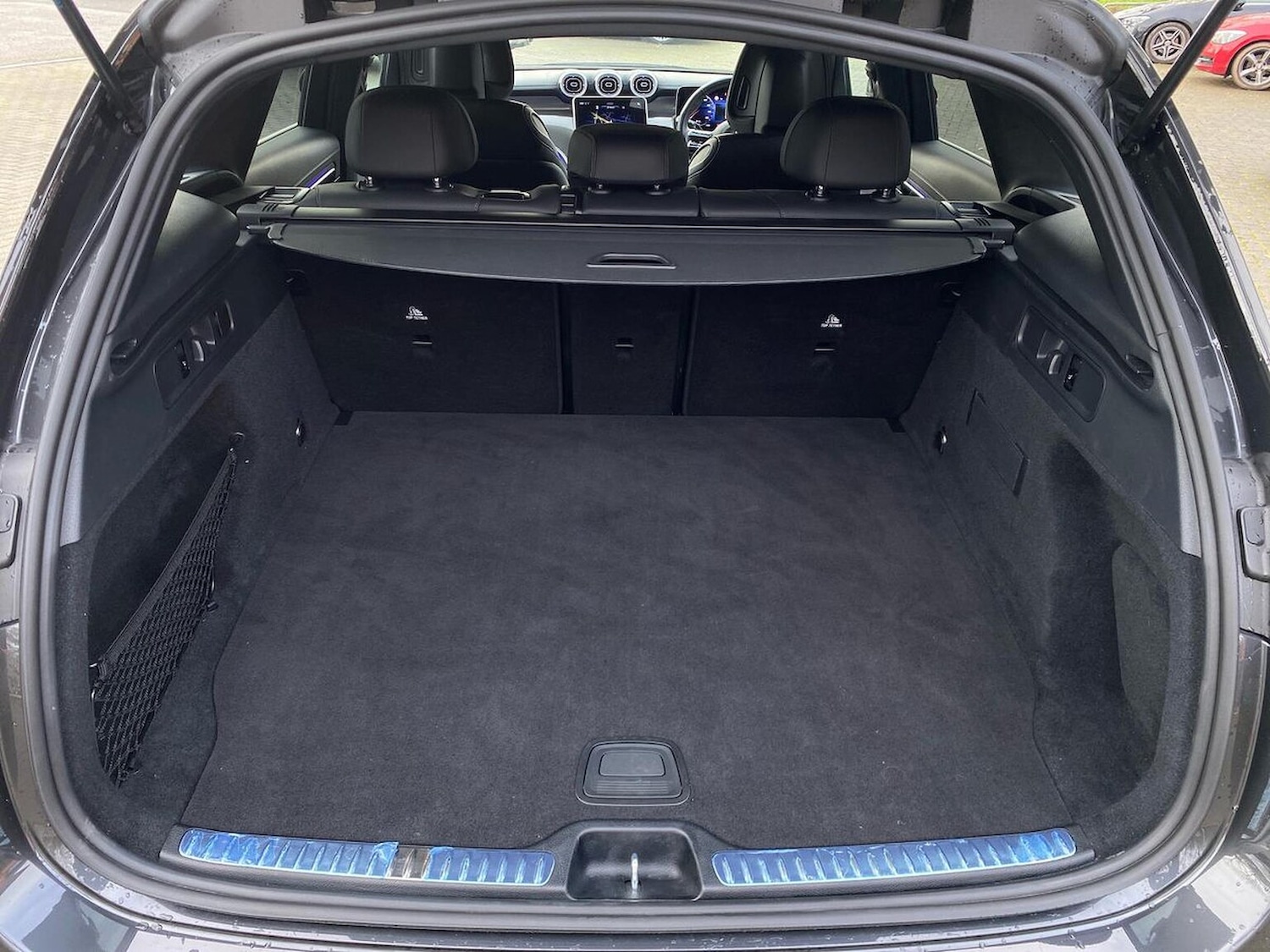 Used Mercedes-Benz GLC 2024 for sale - 76719379: Photo 17