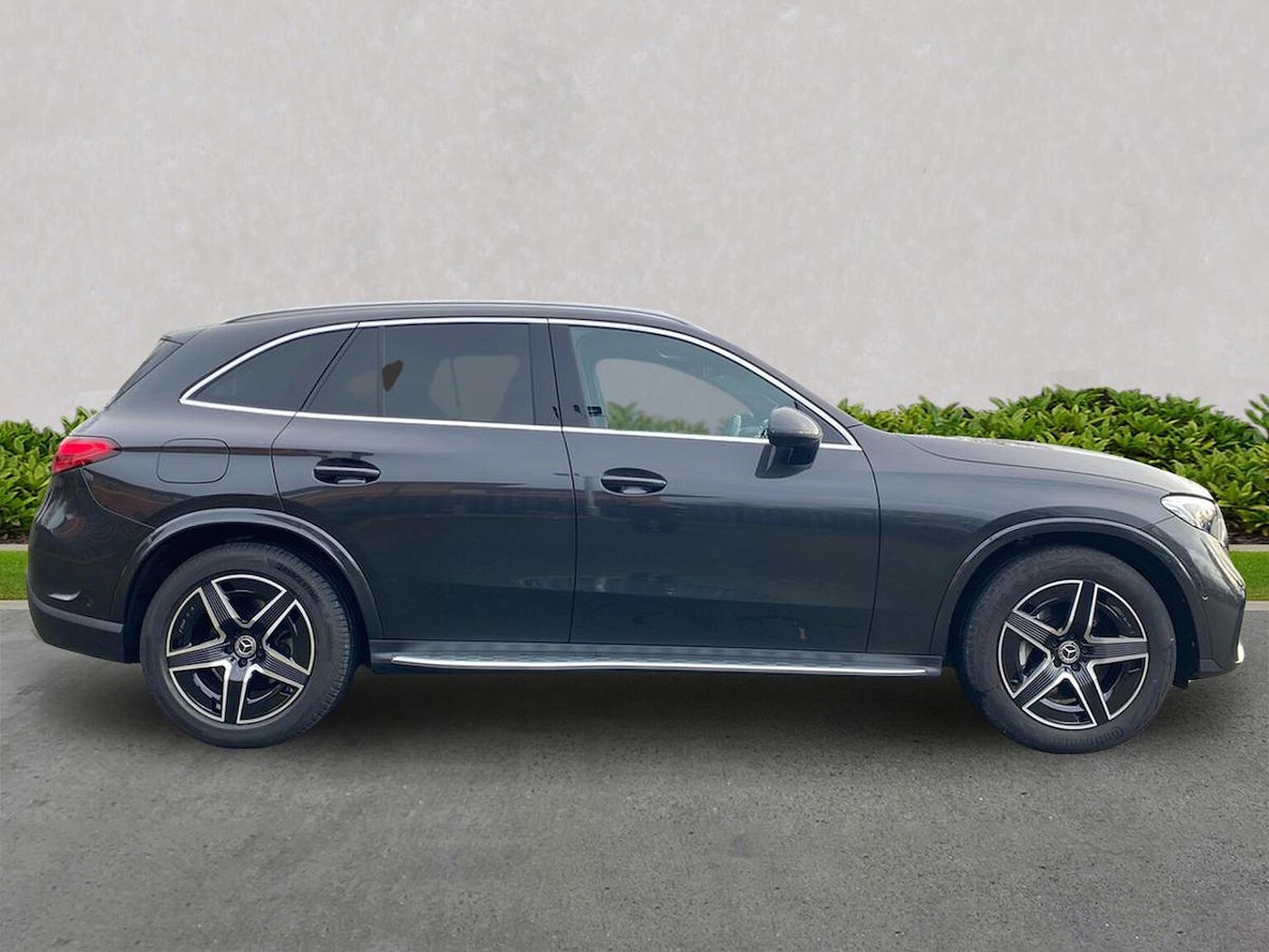 Used Mercedes-Benz GLC 2024 for sale - 76719379: Photo 3