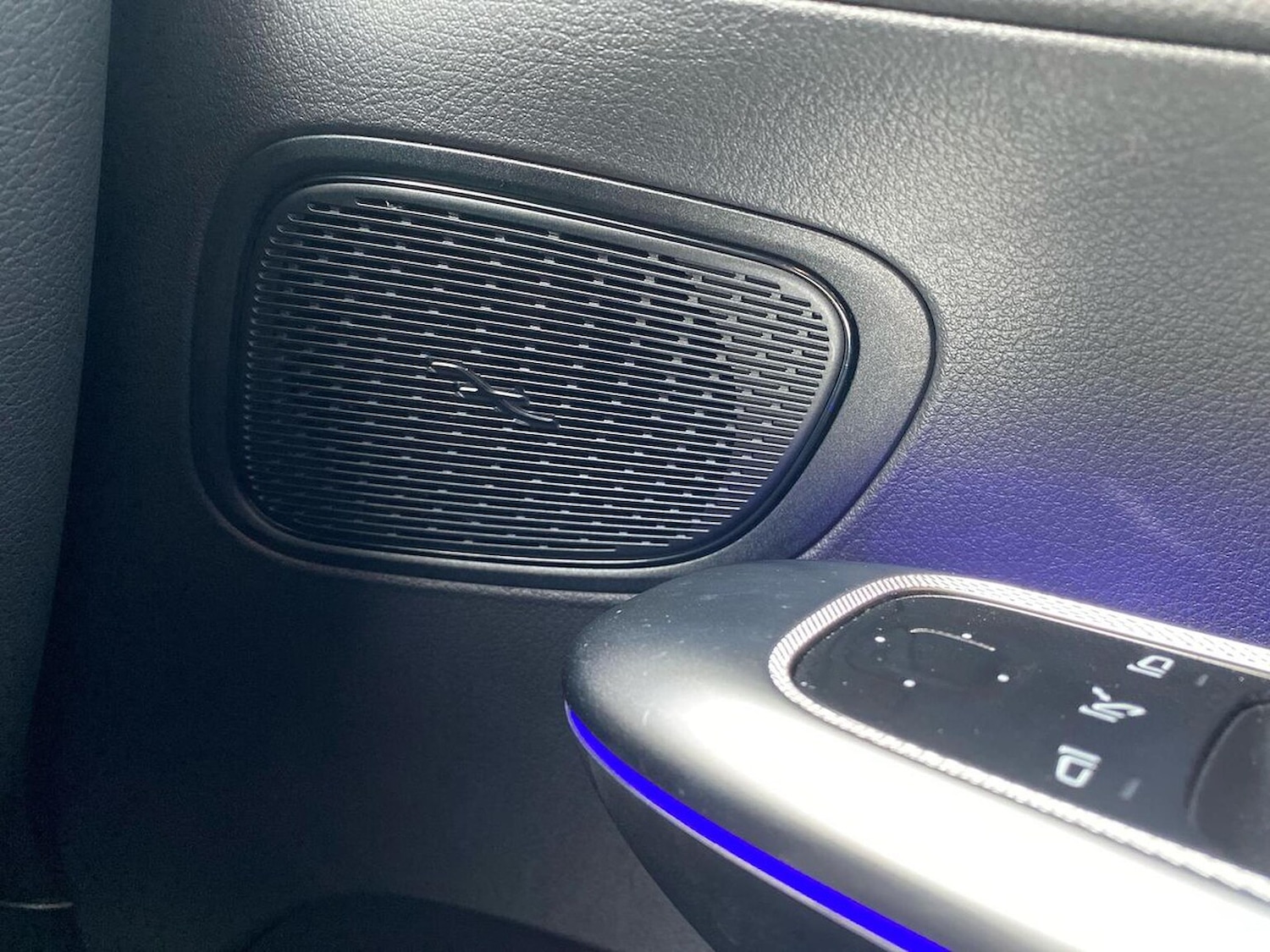 Used Mercedes-Benz GLC 2024 for sale - 76719379: Photo 31