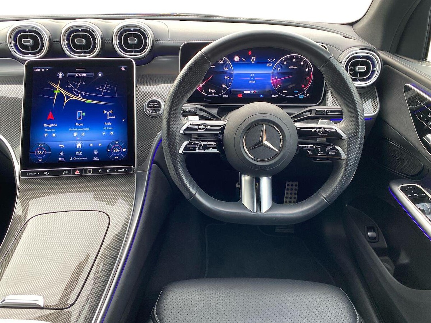 Used Mercedes-Benz GLC 2024 for sale - 76719379: Photo 9