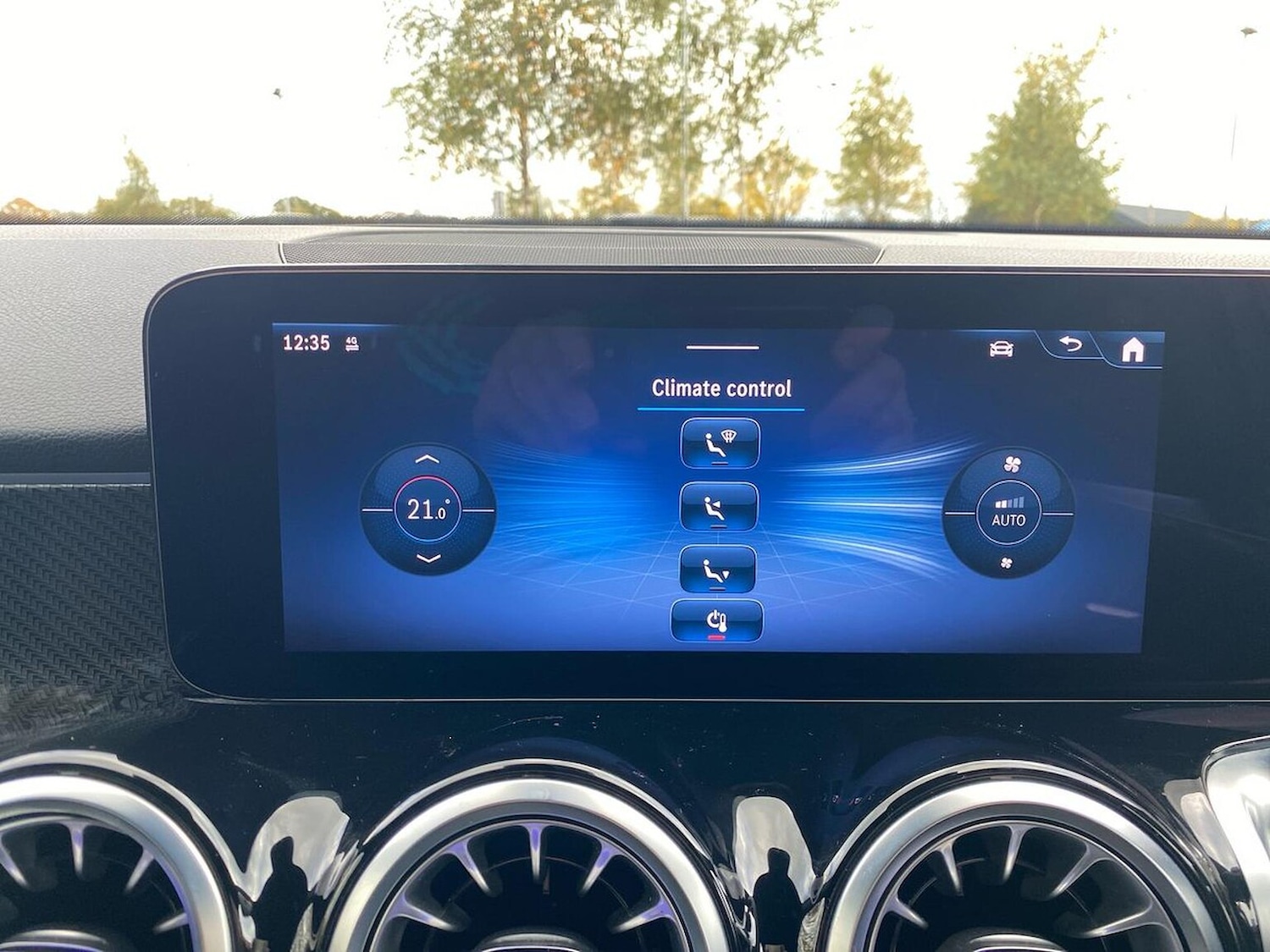 Used Mercedes-Benz GLB 2024 for sale - 76506137: Photo 12