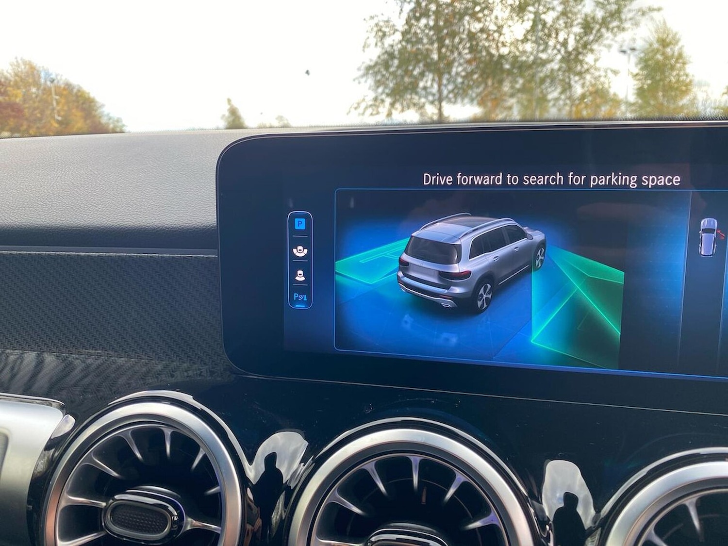 Used Mercedes-Benz GLB 2024 for sale - 76506137: Photo 23