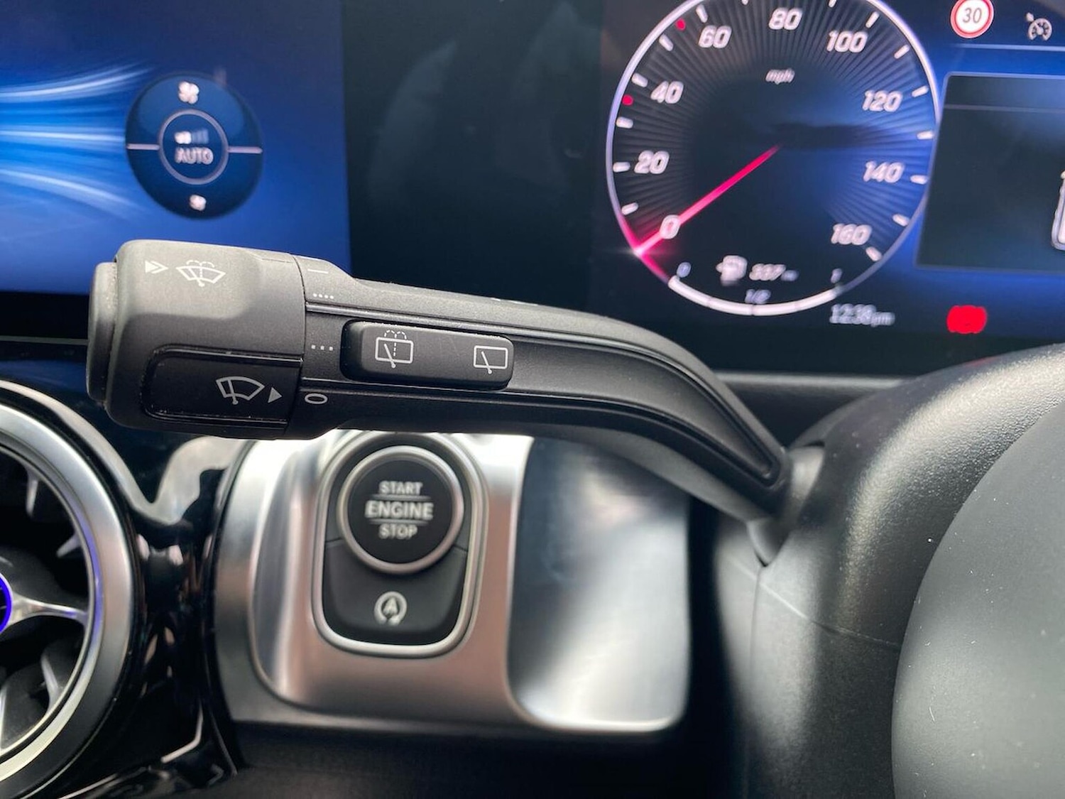 Used Mercedes-Benz GLB 2024 for sale - 76506137: Photo 28