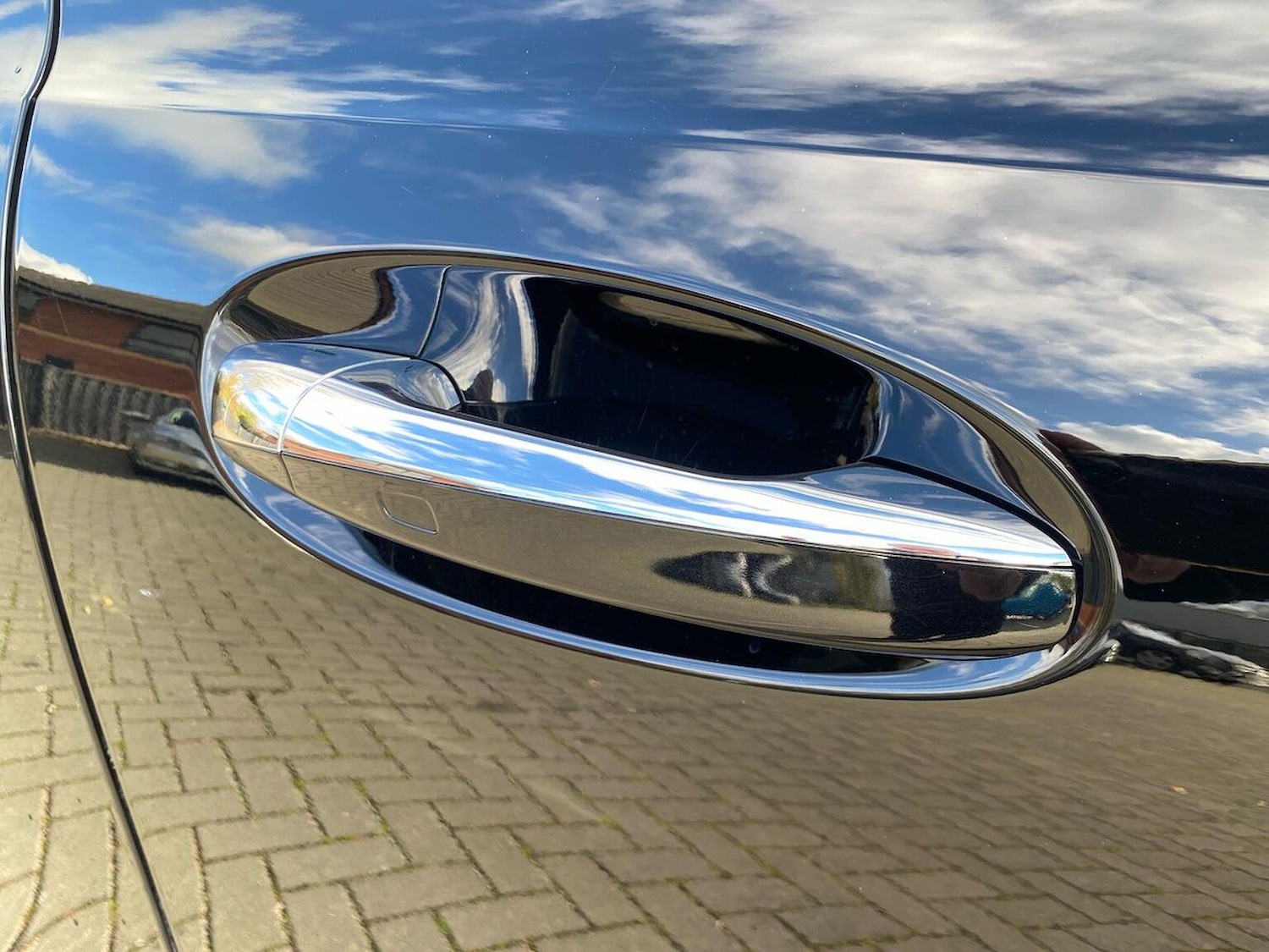 Used Mercedes-Benz GLB 2024 for sale - 76506137: Photo 37