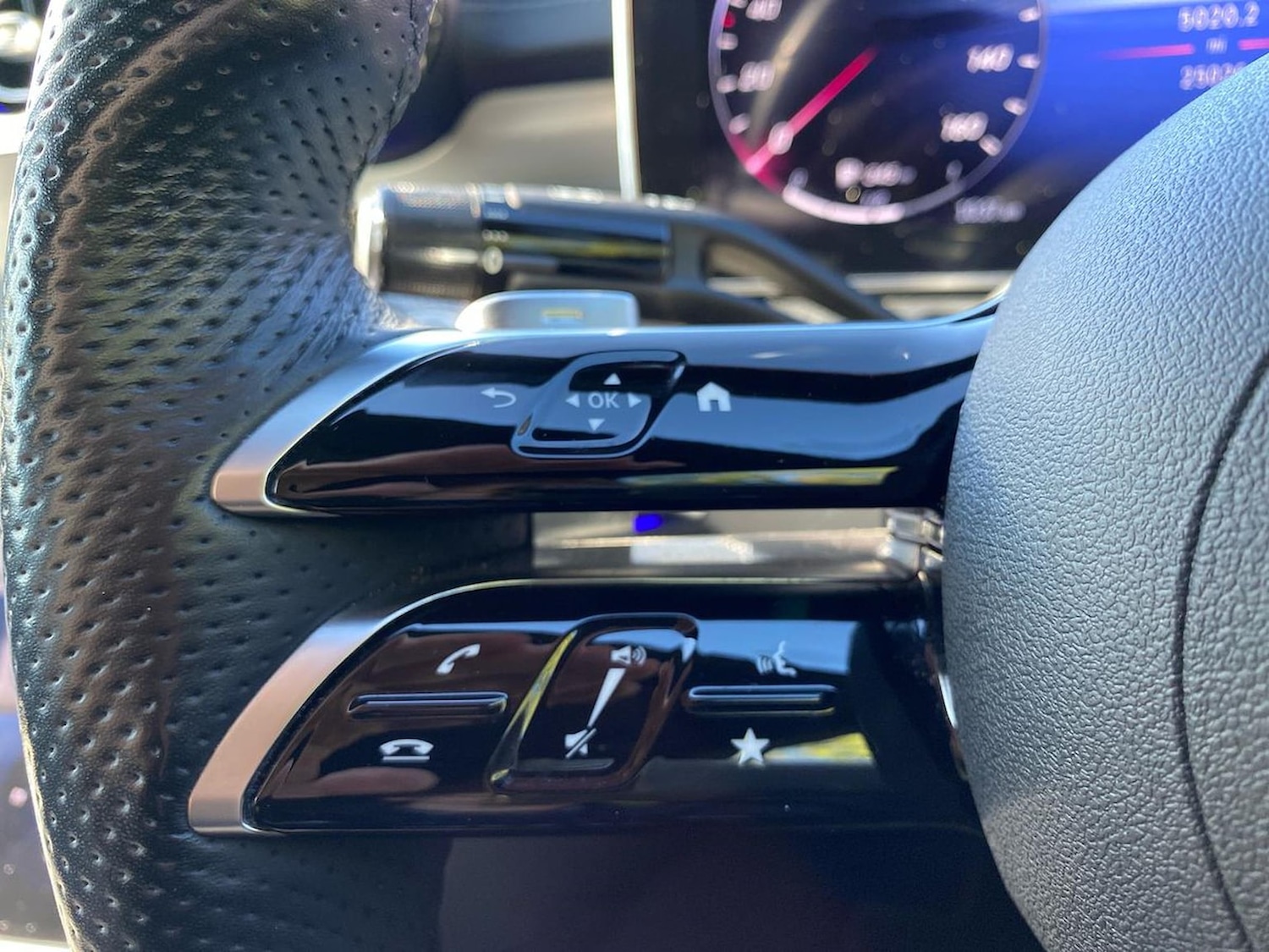 Used Mercedes-Benz C Class 2022 for sale - 76097073: Photo 26