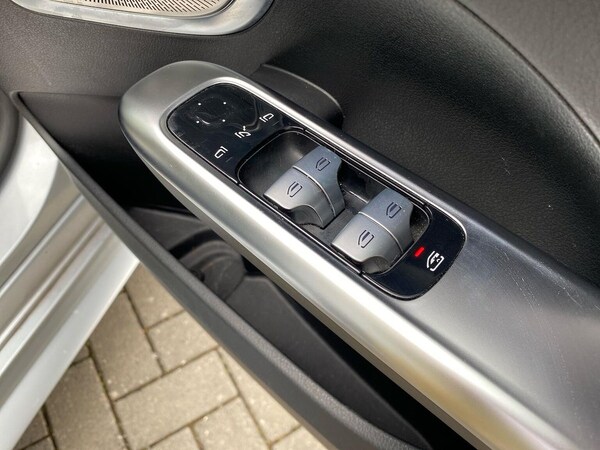Used Mercedes-Benz C-Class 2024 for sale - 75970985: Photo 21