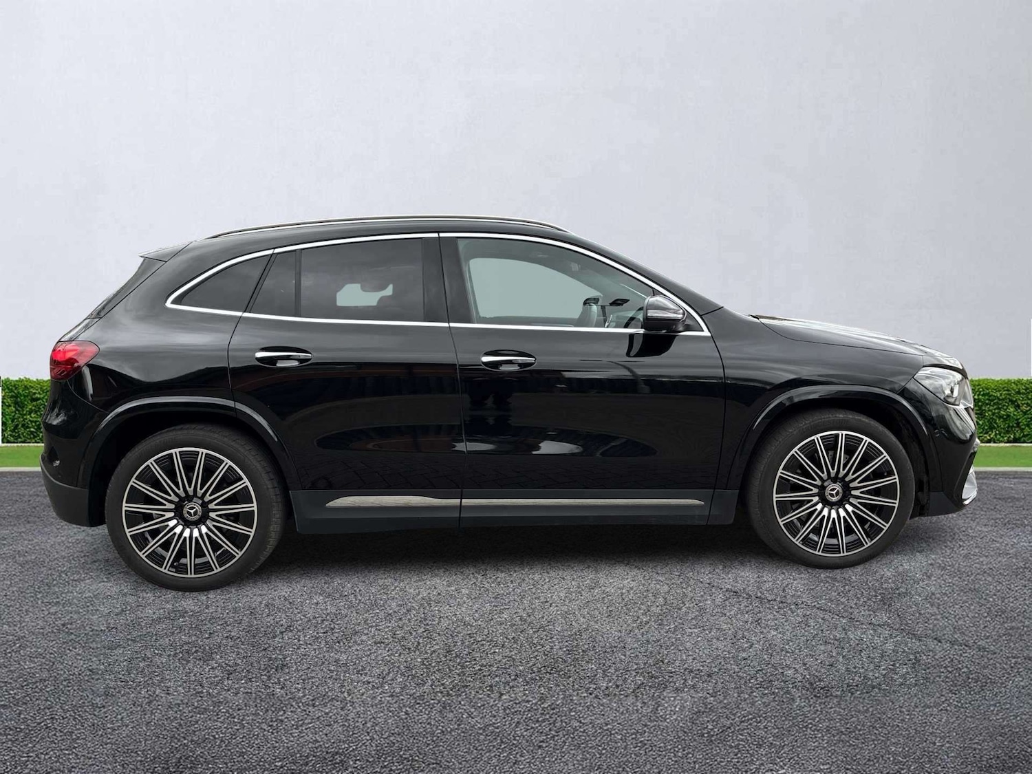 Used Mercedes-Benz GLA 2025 for sale - 78106399: Photo 3