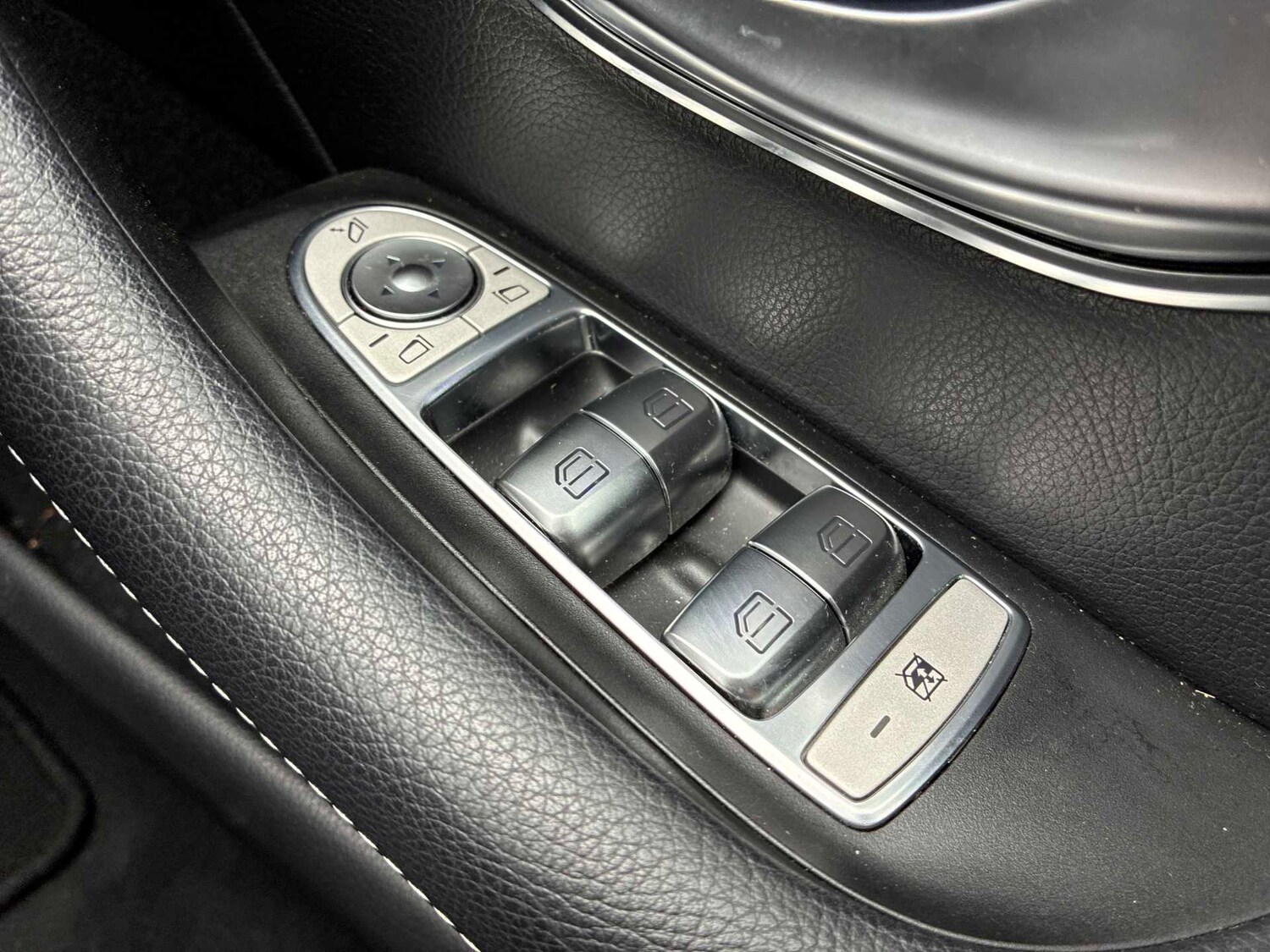 Used Mercedes-Benz CLS 2019 for sale - 78193548: Photo 21