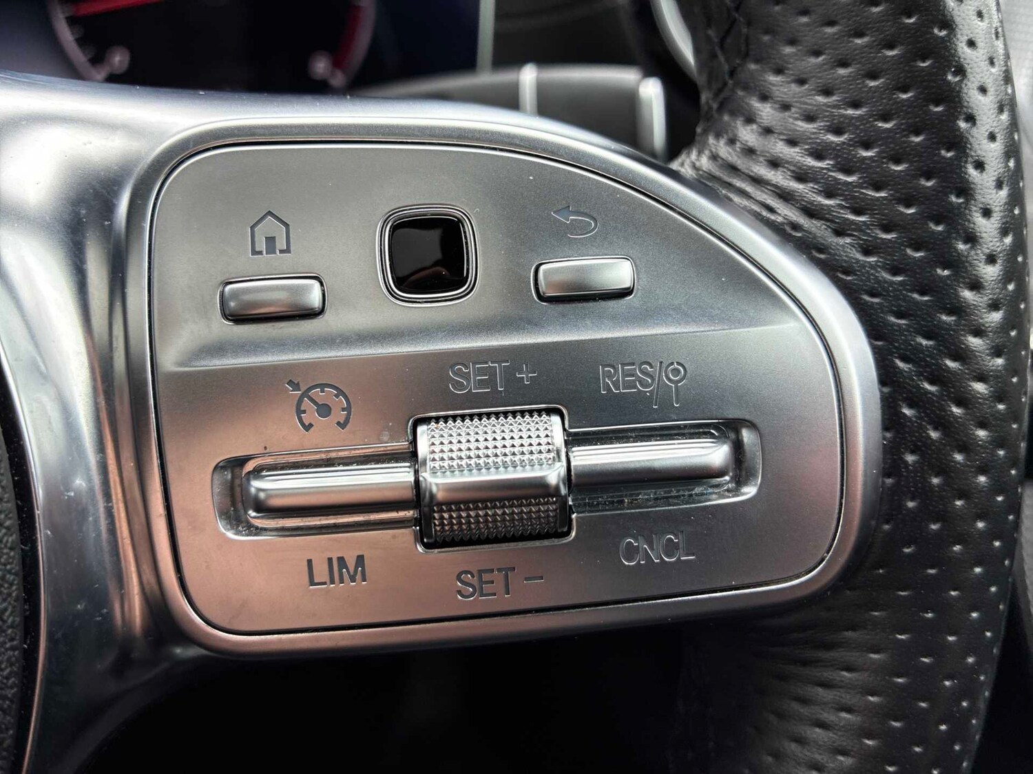 Used Mercedes-Benz CLS 2019 for sale - 78193548: Photo 23