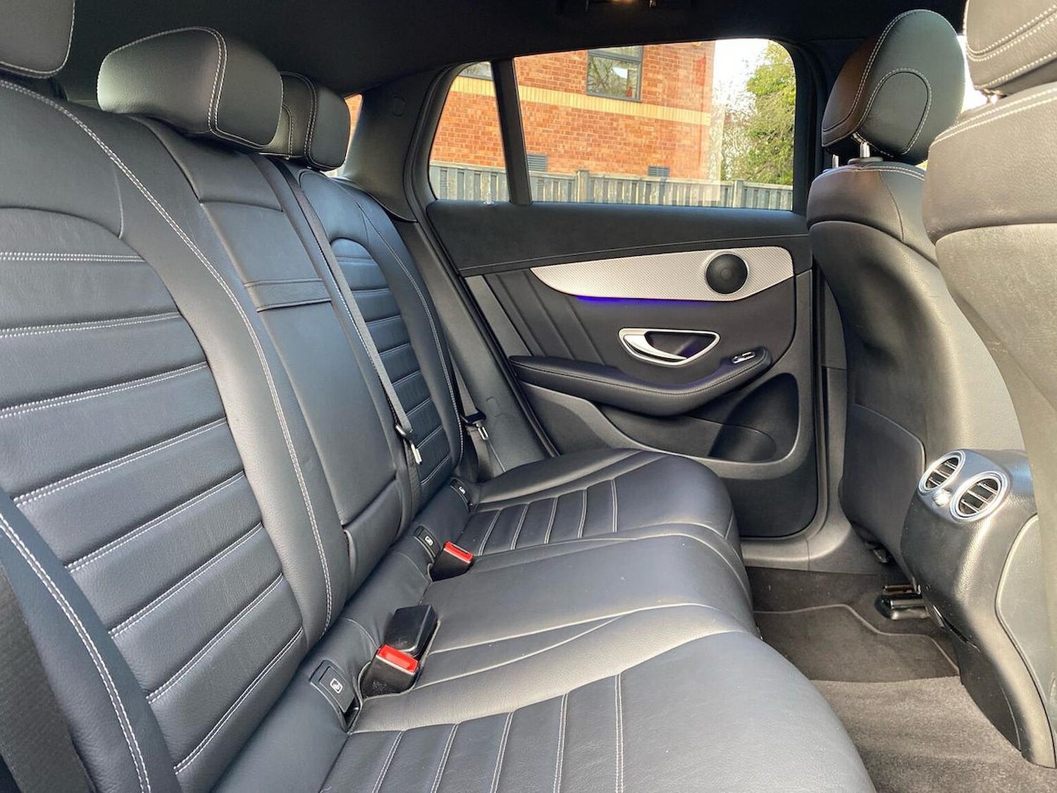 Used Mercedes-Benz EQC 2022 for sale - 76741107: Photo 16