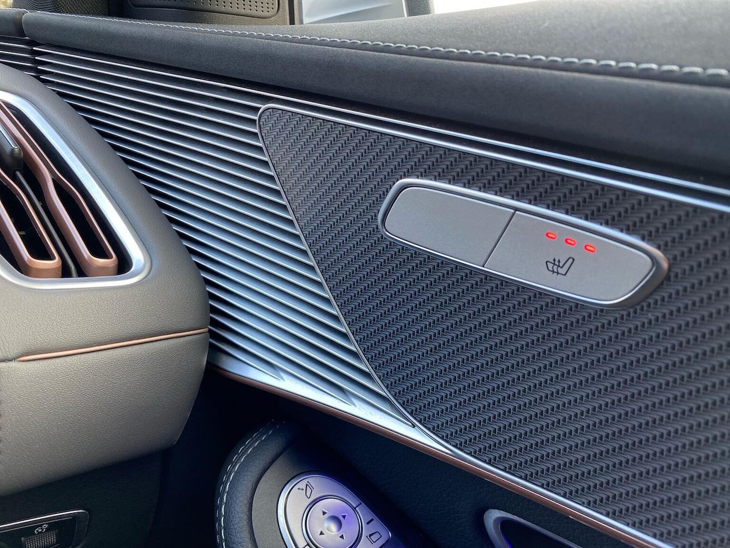 Used Mercedes-Benz EQC 2022 for sale - 76741107: Photo 30