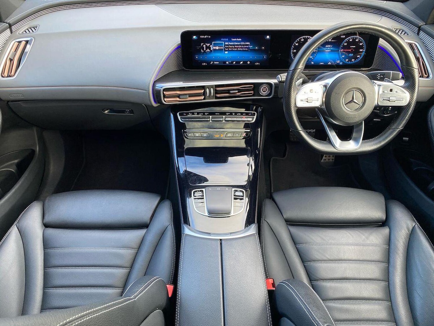 Used Mercedes-Benz EQC 2022 for sale - 76741107: Photo 8