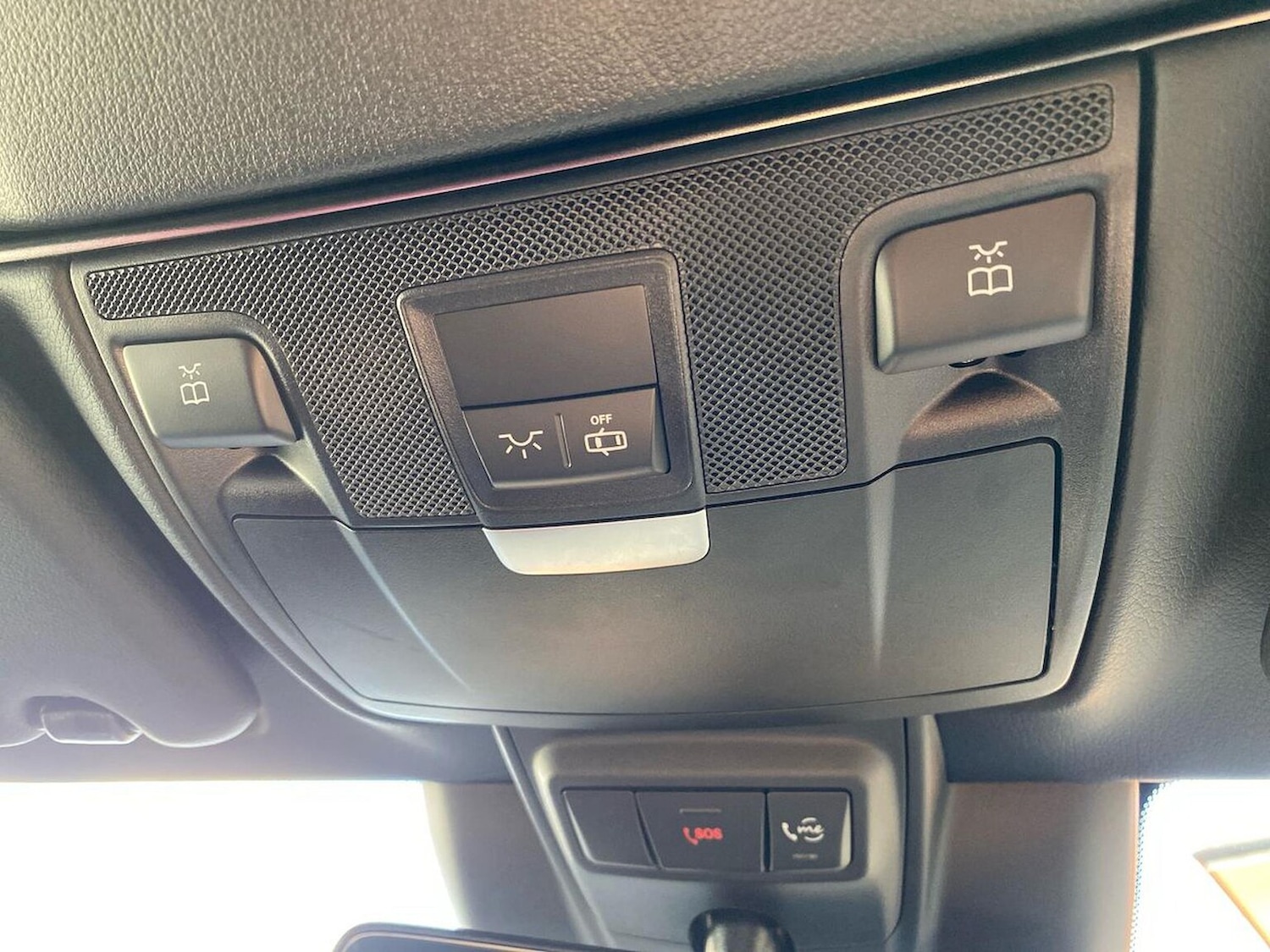 Used Mercedes-Benz C Class 2019 for sale - 76879708: Photo 14