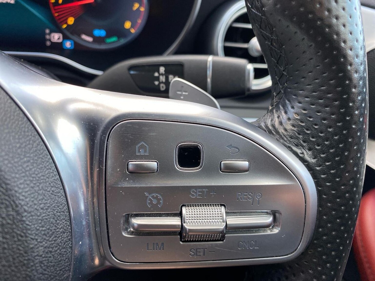 Used Mercedes-Benz C Class 2019 for sale - 76879708: Photo 27