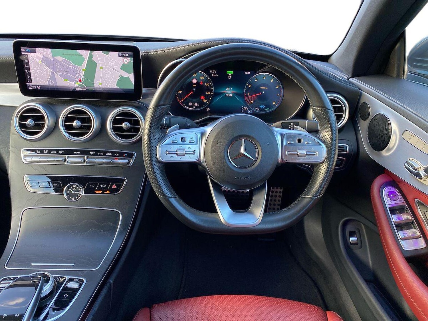 Used Mercedes-Benz C Class 2019 for sale - 76879708: Photo 9