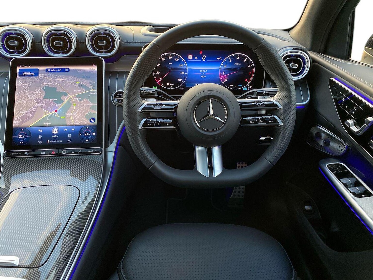 Used Mercedes-Benz GLC 2025 for sale - 77059842: Photo 11