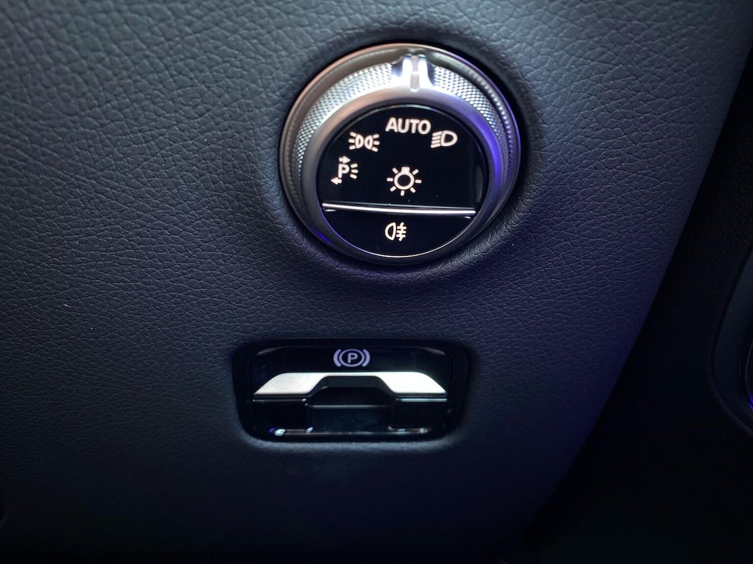 Used Mercedes-Benz GLC 2025 for sale - 77059842: Photo 24