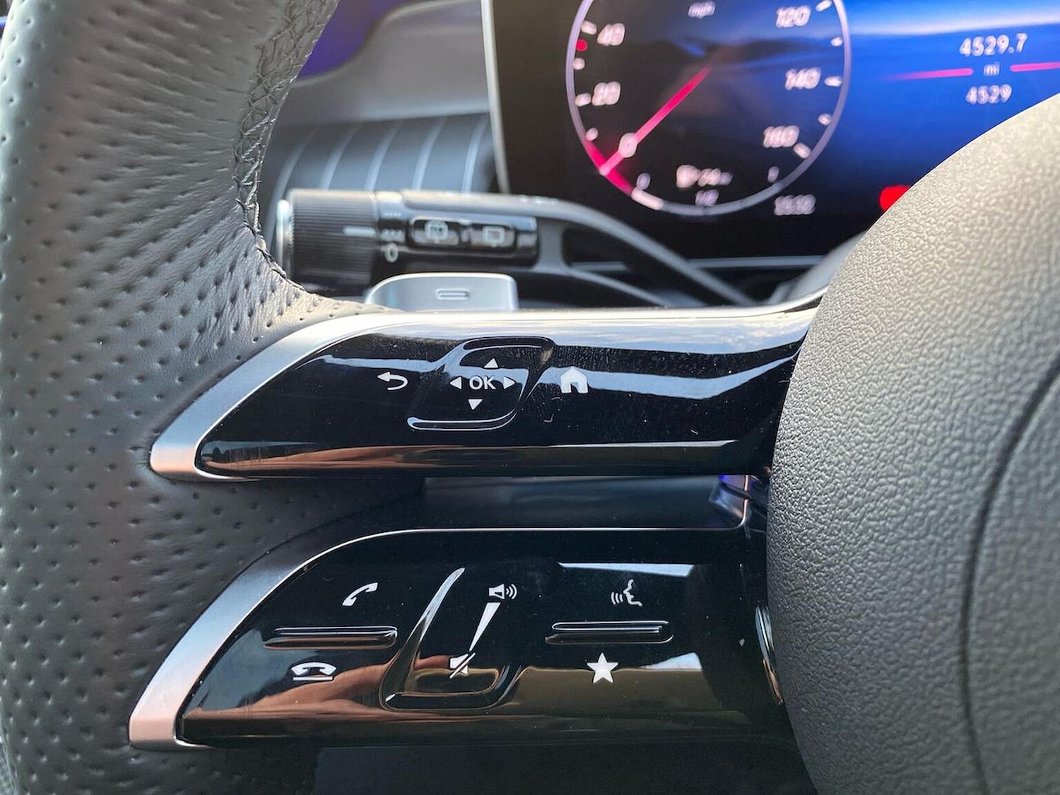 Used Mercedes-Benz GLC 2025 for sale - 77059842: Photo 28