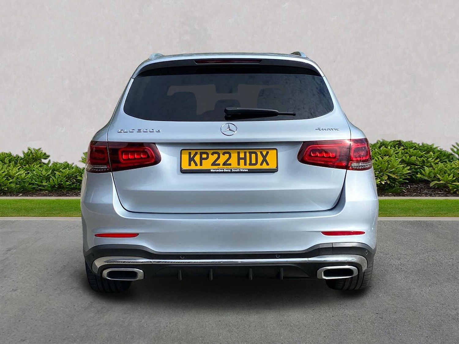 Used Mercedes-Benz GLC 2022 for sale - 76102513: Photo 4