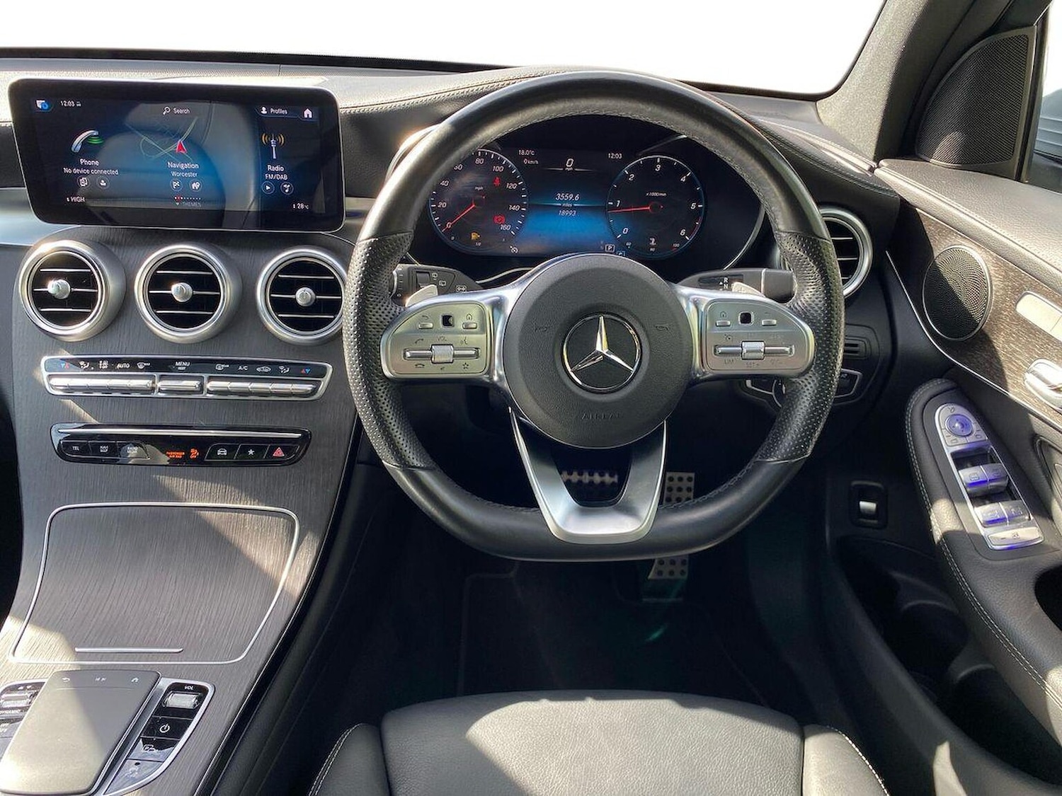 Used Mercedes-Benz GLC 2022 for sale - 76102513: Photo 9