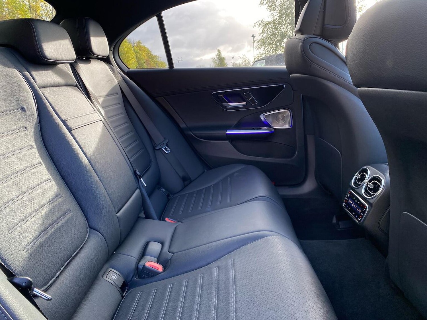 Used Mercedes-Benz C Class 2024 for sale - 76382666: Photo 16