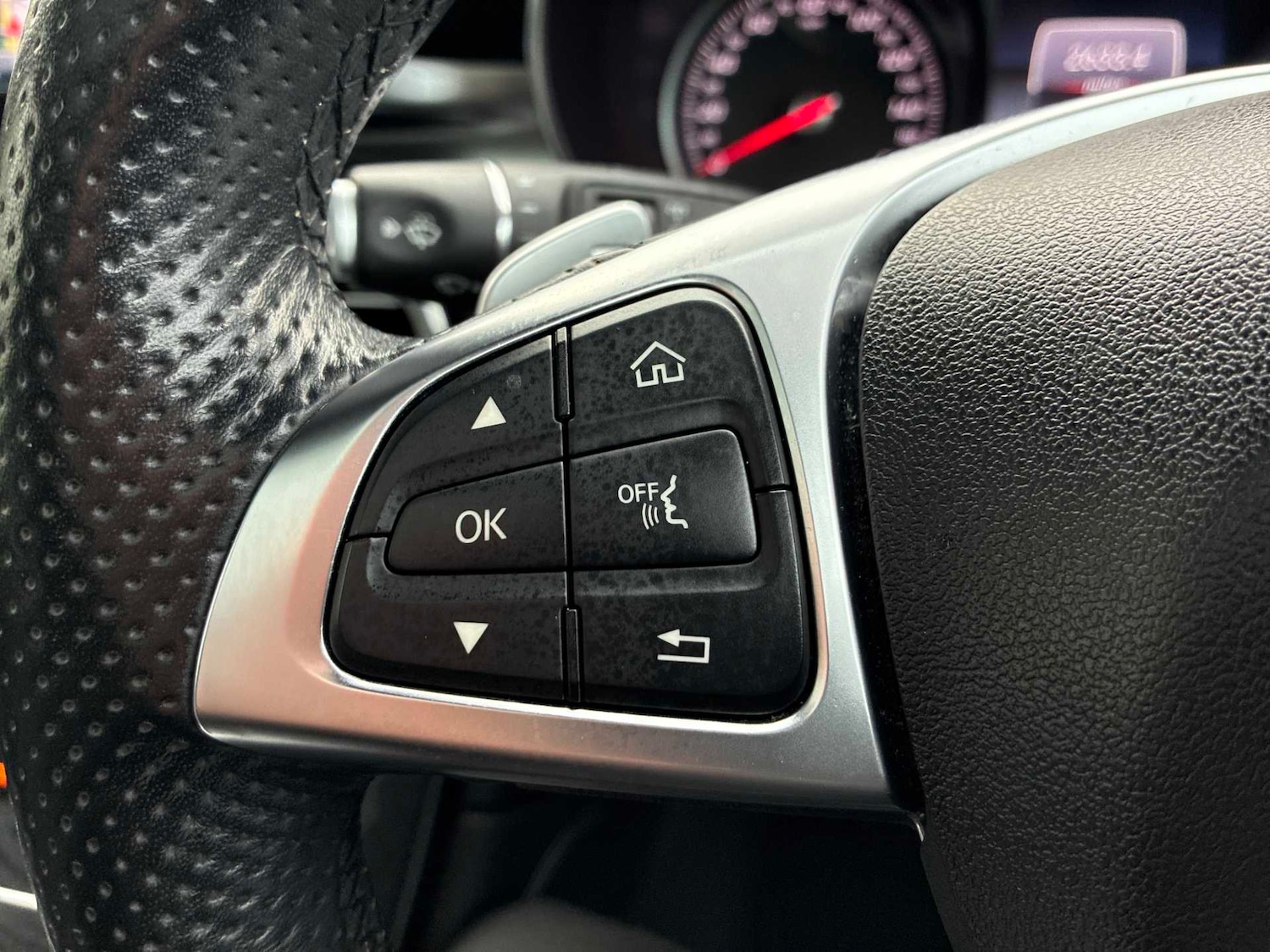 Used Mercedes-Benz GLC 2018 for sale - 78191967: Photo 22