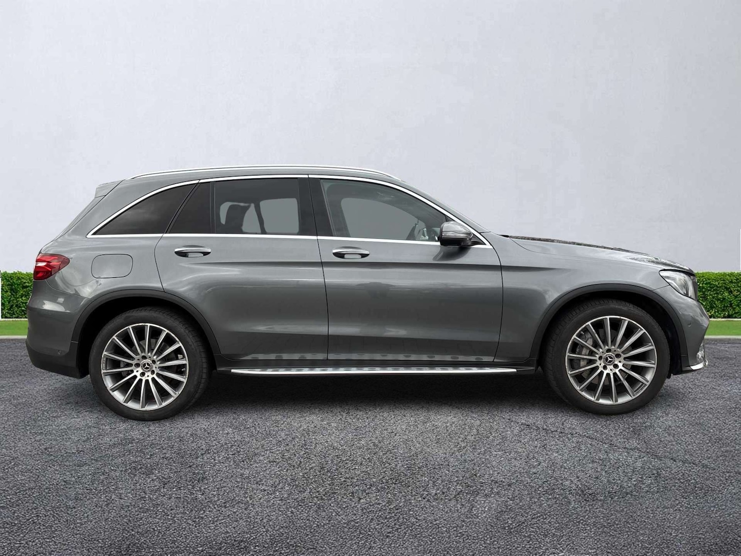 Used Mercedes-Benz GLC 2018 for sale - 78191967: Photo 3