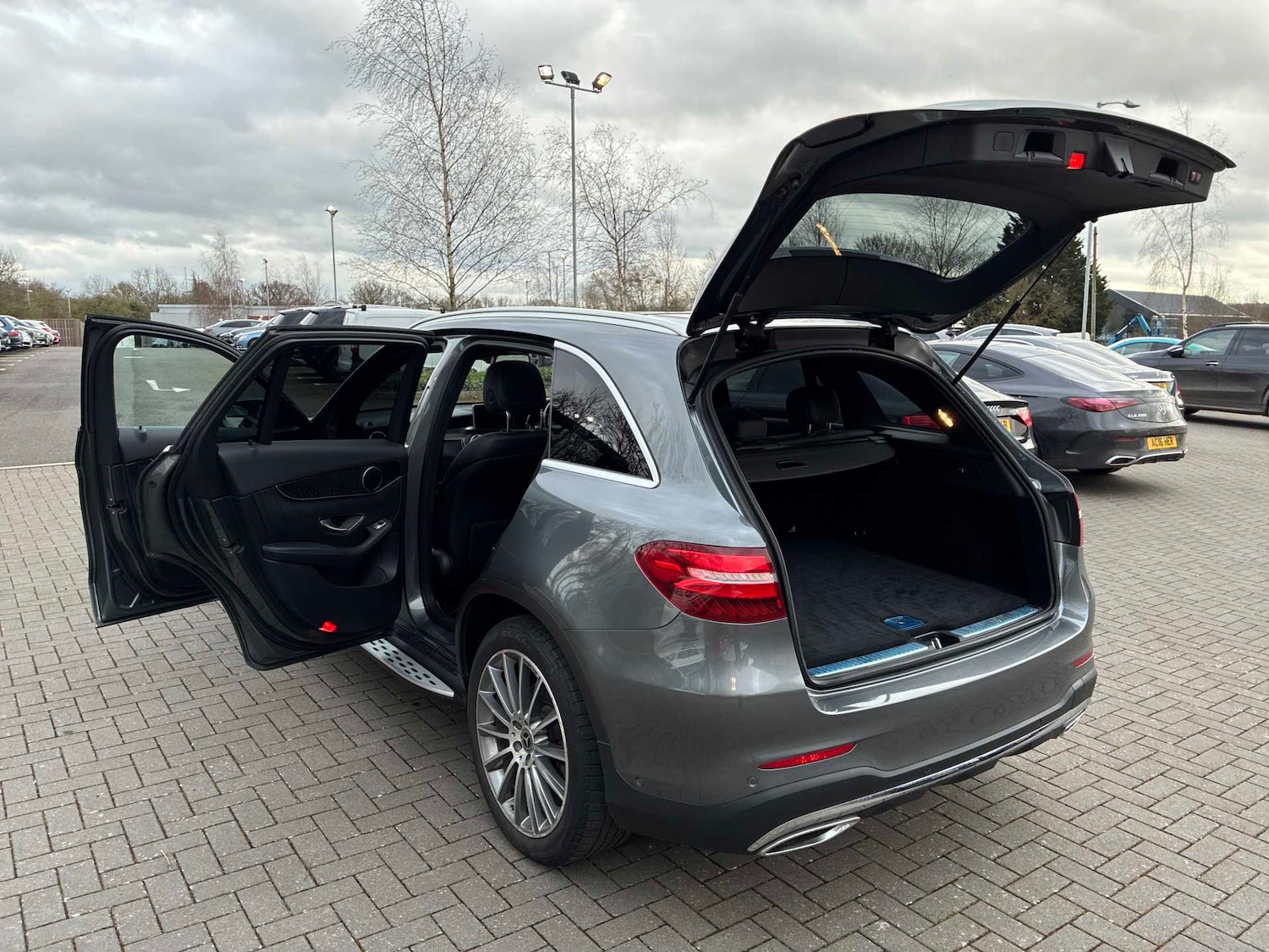 Used Mercedes-Benz GLC 2018 for sale - 78191967: Photo 38