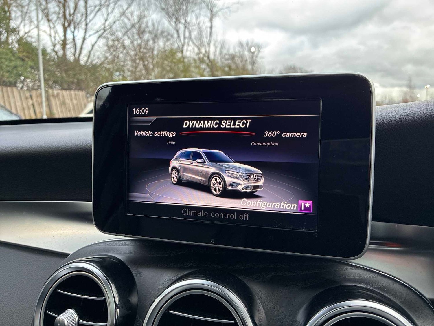 Used Mercedes-Benz GLC 2018 for sale - 78191967: Photo 40