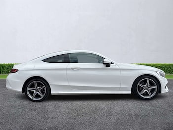 Used Mercedes-Benz C Class 2018 for sale - 79779568: Photo