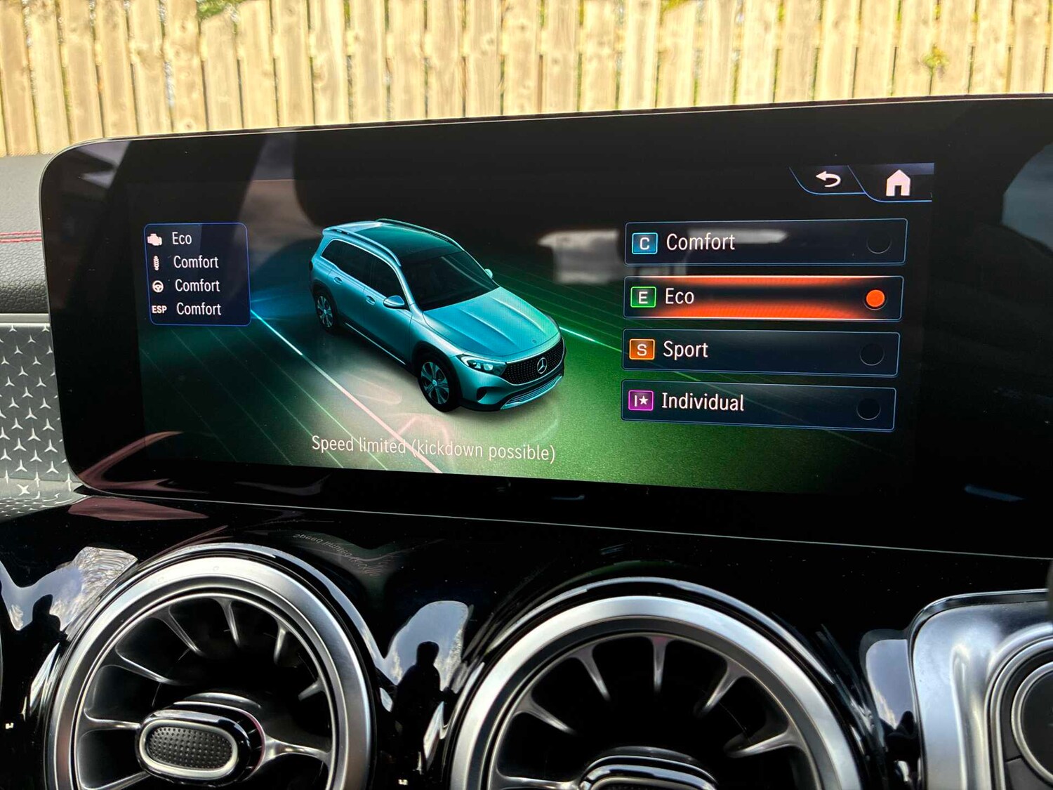 Used Mercedes-Benz EQB 2025 for sale - 78192004: Photo 39