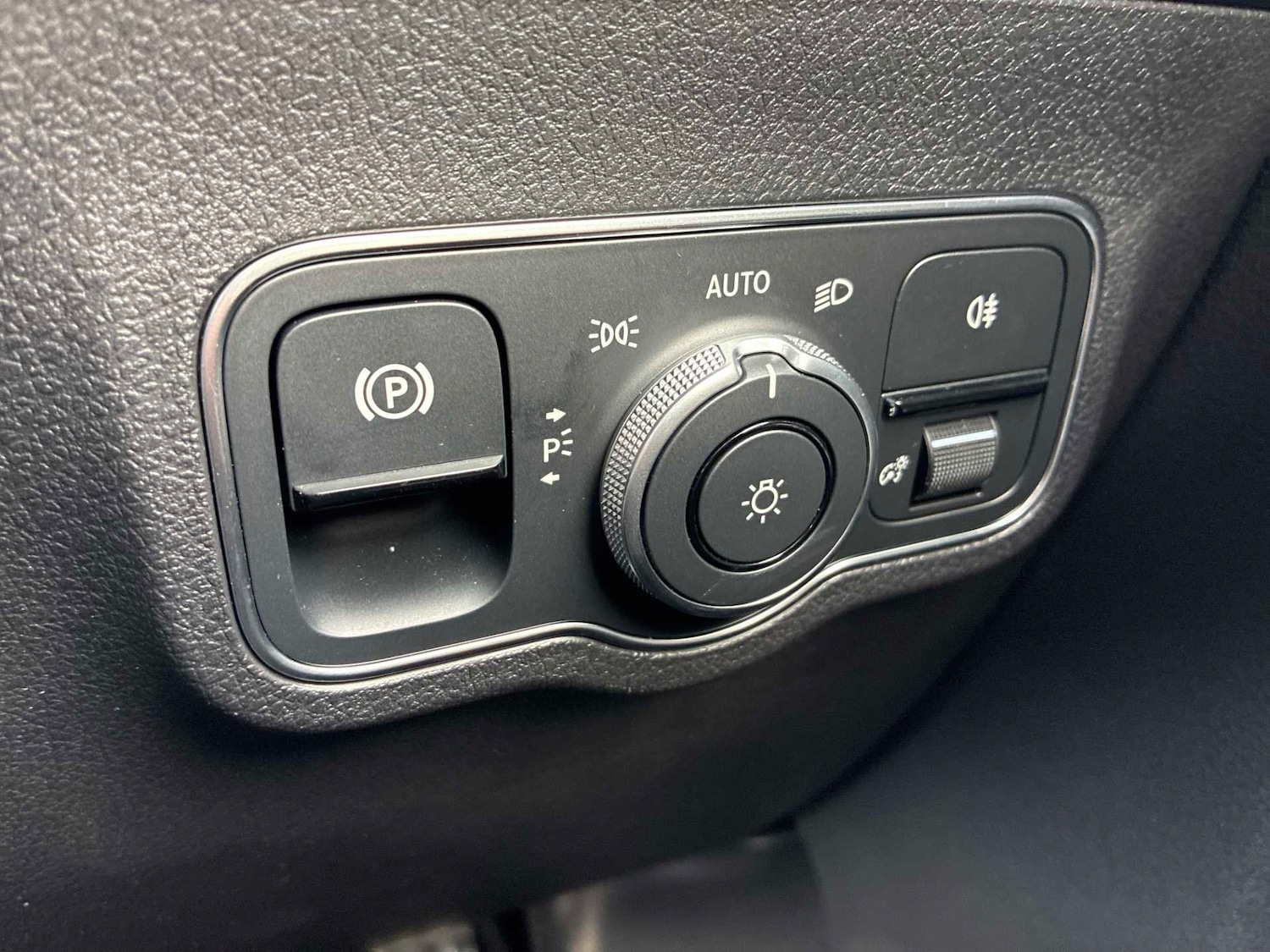 Used Mercedes-Benz EQB 2025 for sale - 78192004: Photo 46