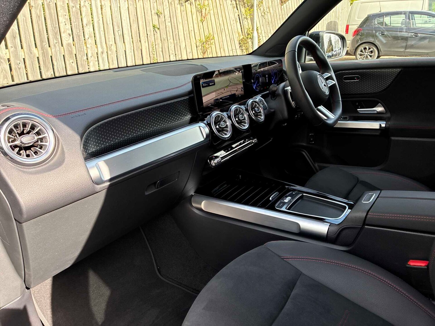 Used Mercedes-Benz EQB 2025 for sale - 78192004: Photo 7