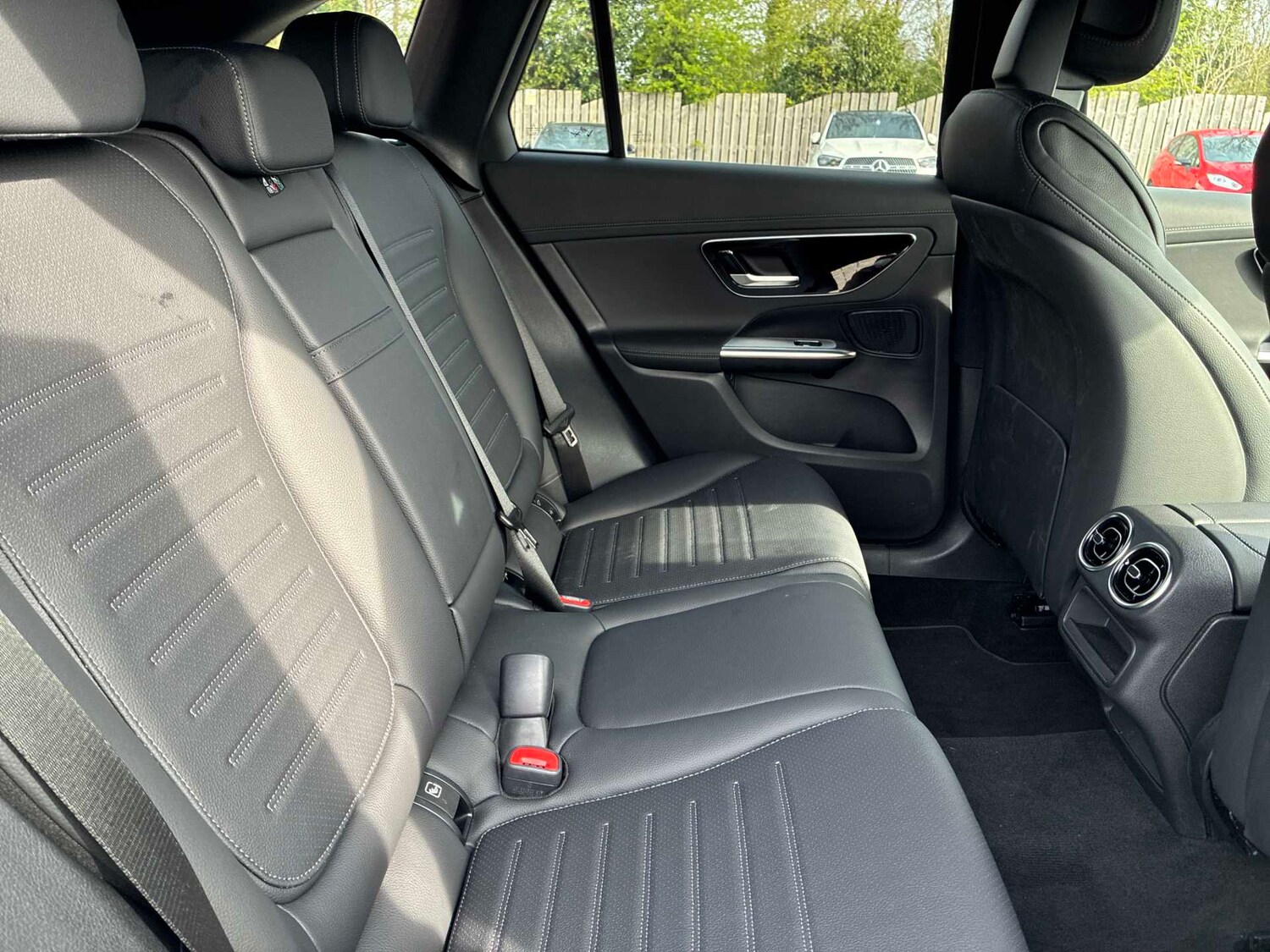 Used Mercedes-Benz GLC 2025 for sale - 78196503: Photo 16