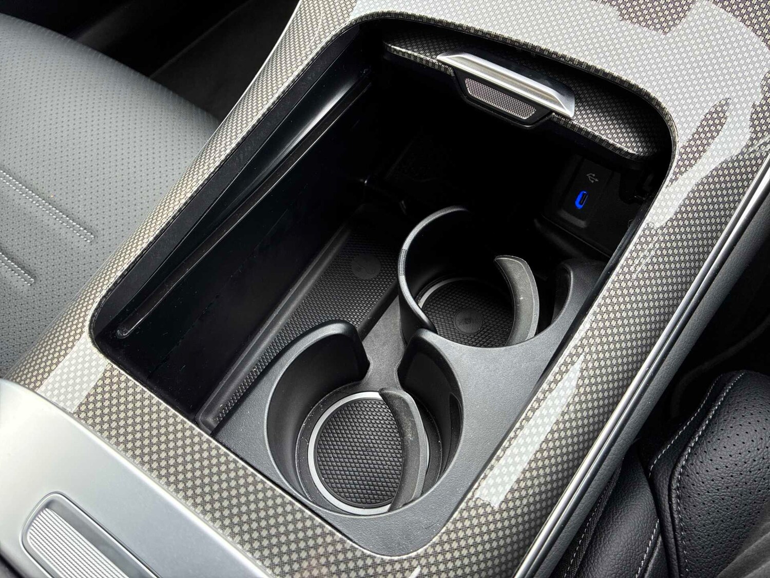 Used Mercedes-Benz GLC 2025 for sale - 78196503: Photo 31