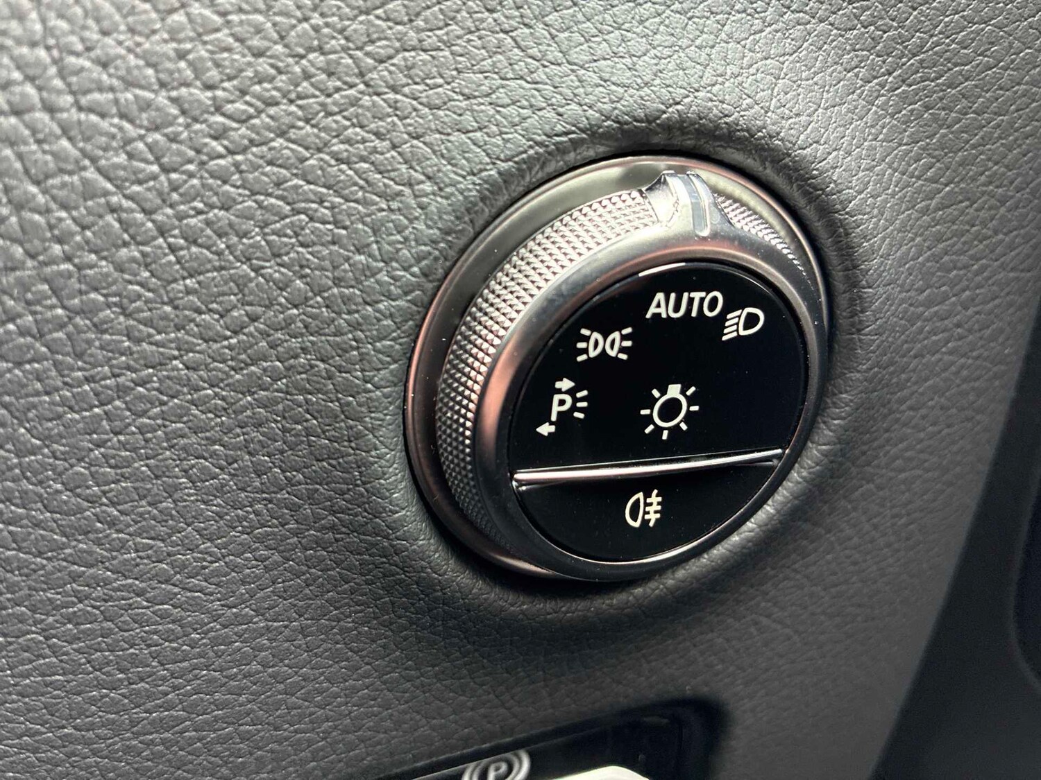 Used Mercedes-Benz GLC 2025 for sale - 78196503: Photo 42